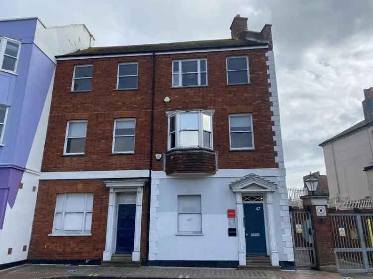 End of Terrace Period Building with Open Plan Office Space