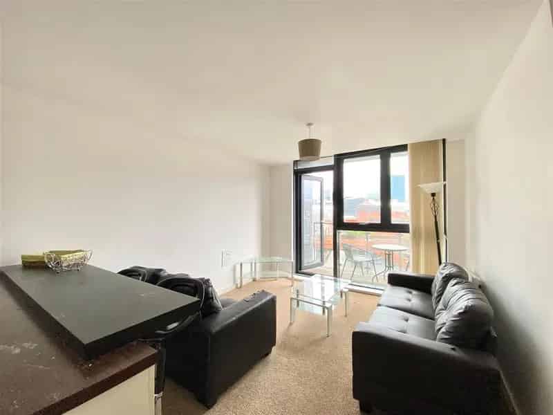 2 Bedroom Apartment House to Rent