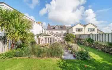 St Merryn Four Bedroom Cottage Tastefully Renovated Character Features