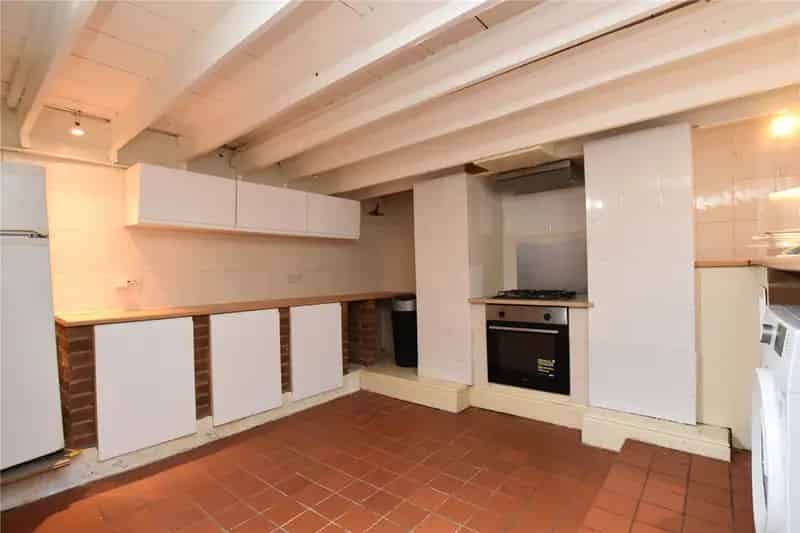 One Bedroom Stone Terrace Guiseley - First Time Buyer or Investor