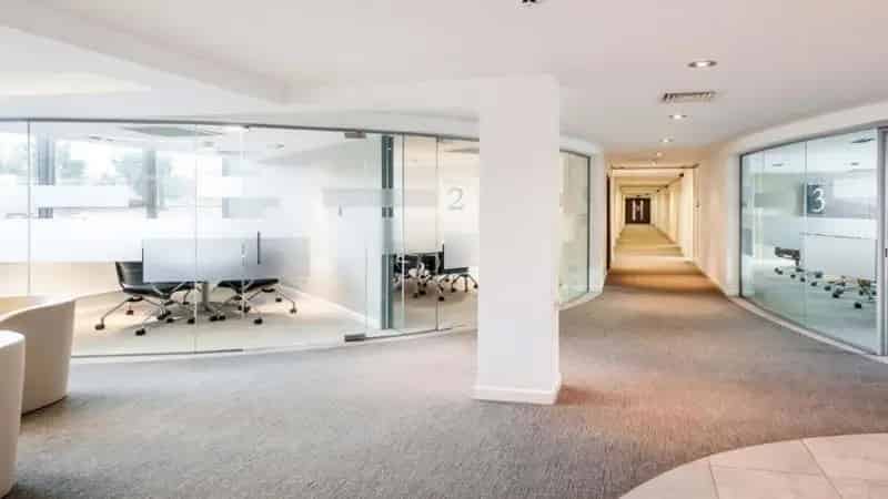 Commercial property For Rent , Station Road, Stockport, England