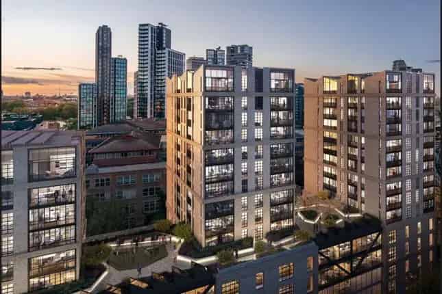 Flat for Sale in London SE11