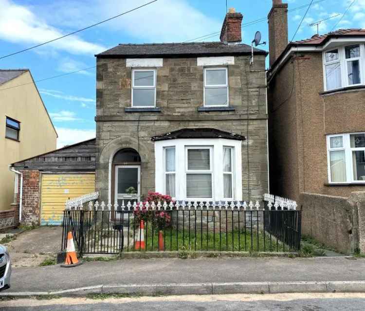 3 Bedroom Detached House For Sale