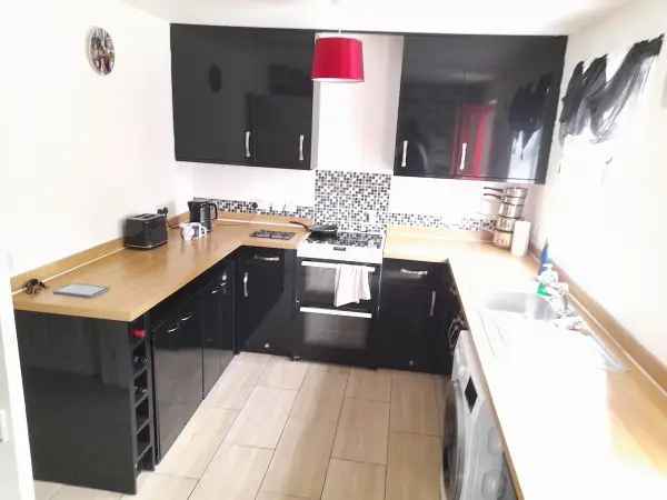 House For Rent in West Lindsey, England