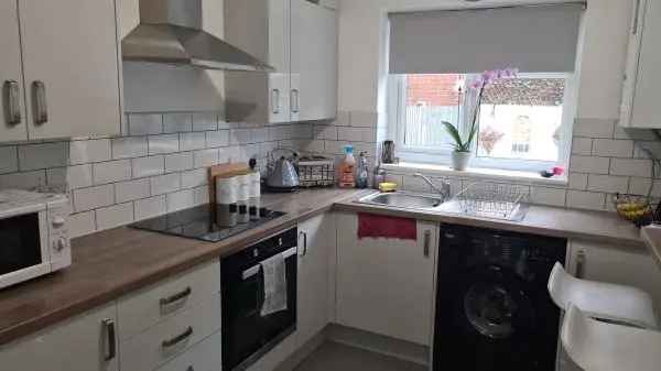 House For Rent in Waverley, England