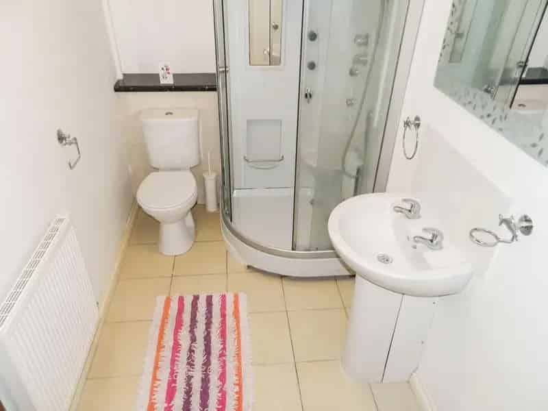 2 Bedroom Flat to Rent Near Cardiff University
