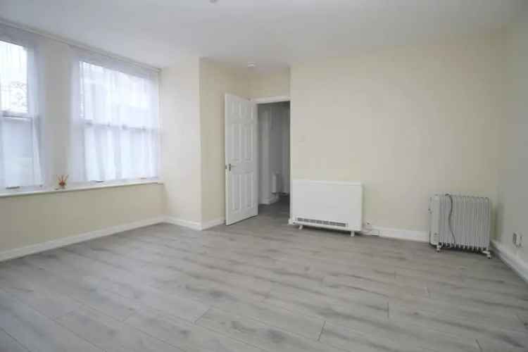 1 bedroom ground floor flat for sale