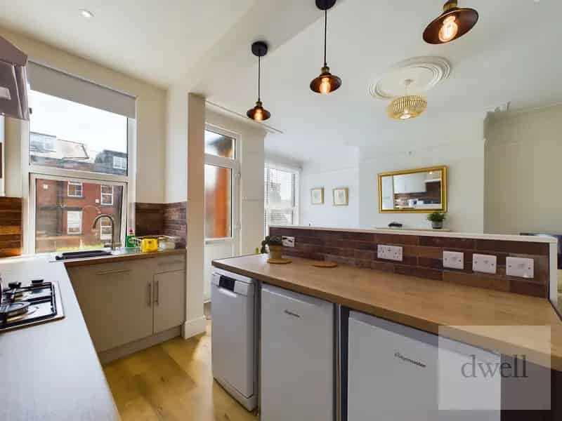 2 Bedroom Terraced House to Rent in Burley