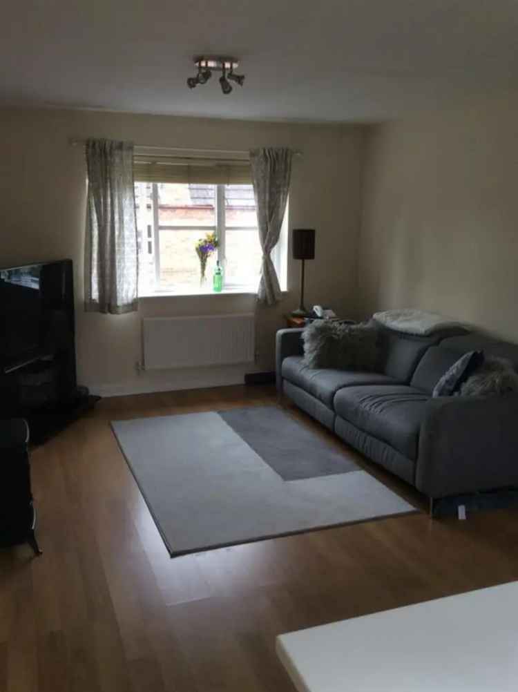 2 Bedroom Coach House Apartment To Let Chadwick End