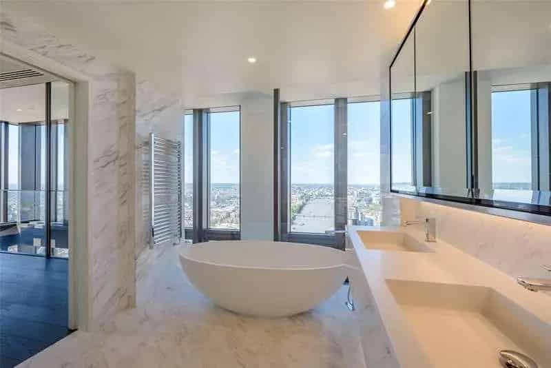 5 Bed Luxury Duplex Penthouse Apartment for Sale