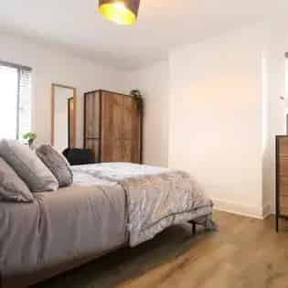 1 Room House in London Bills Included No Deposit Option