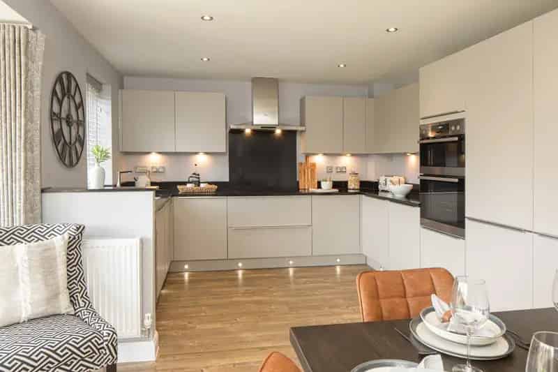 4 Bed House for Sale - Full Stamp Duty Paid