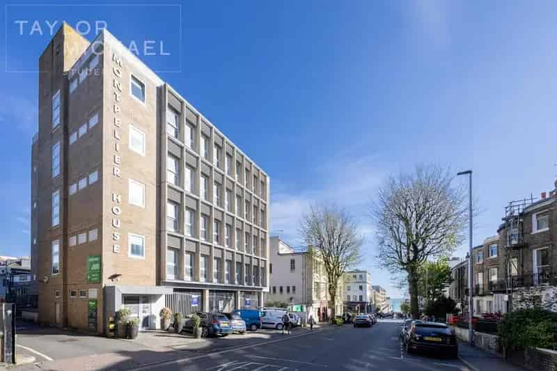 1 Bedroom Apartment for Rent