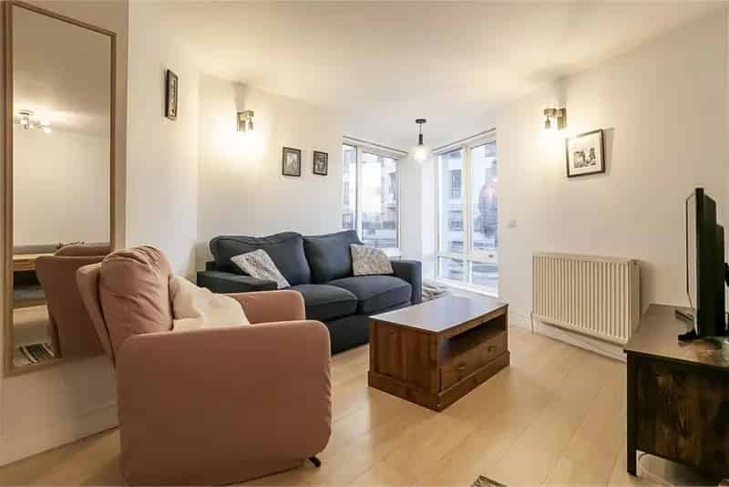 1 Bed Ground Floor Flat Leith - Allocated Parking Modern Secure Complex
