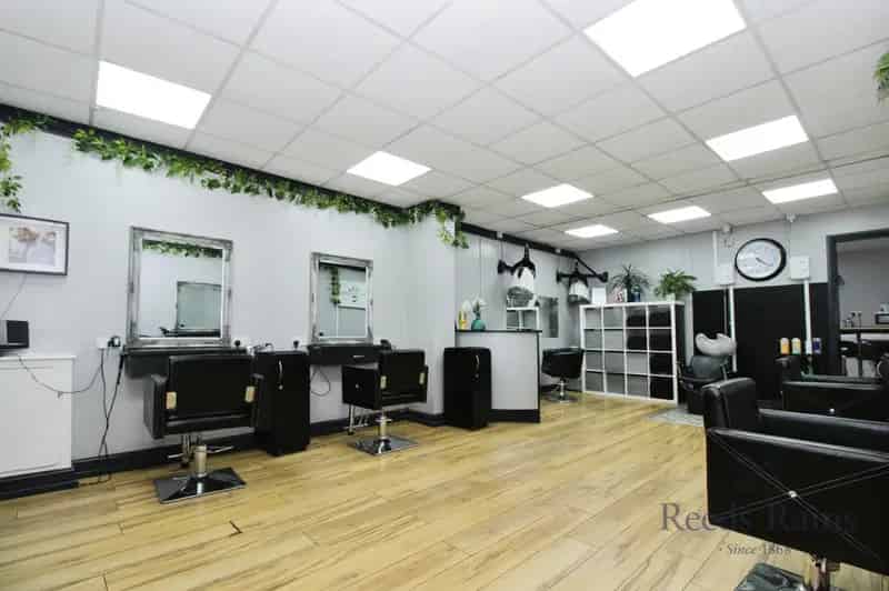 1 Bedroom Mid Terrace House with Commercial Potential - Modern Auction Sale
