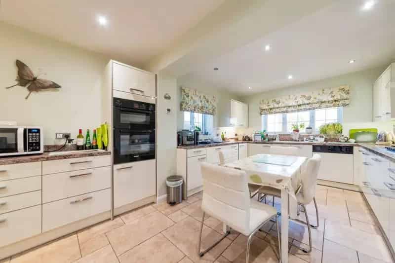 3 Bed Detached Bungalow Huge Conversion Potential