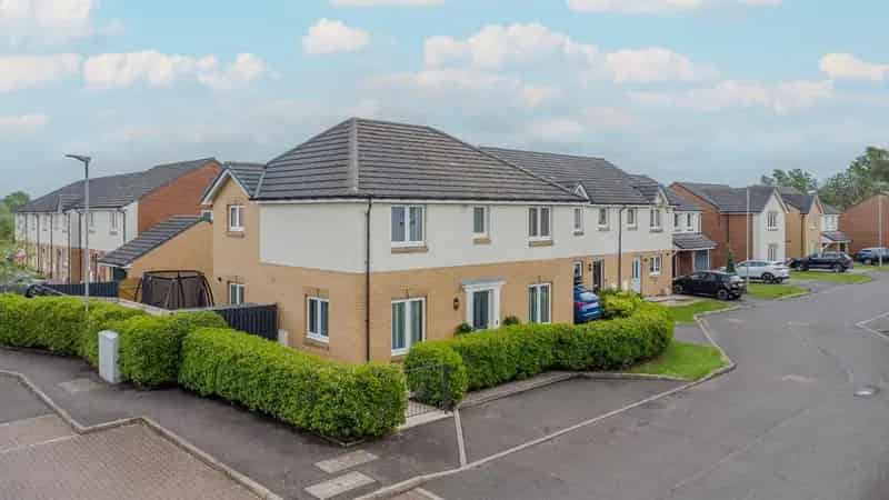 4 Bedroom Detached Villa For Sale