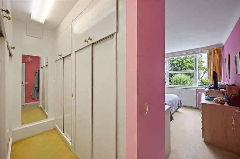 3 Bed Flat for Sale in Belsize Park