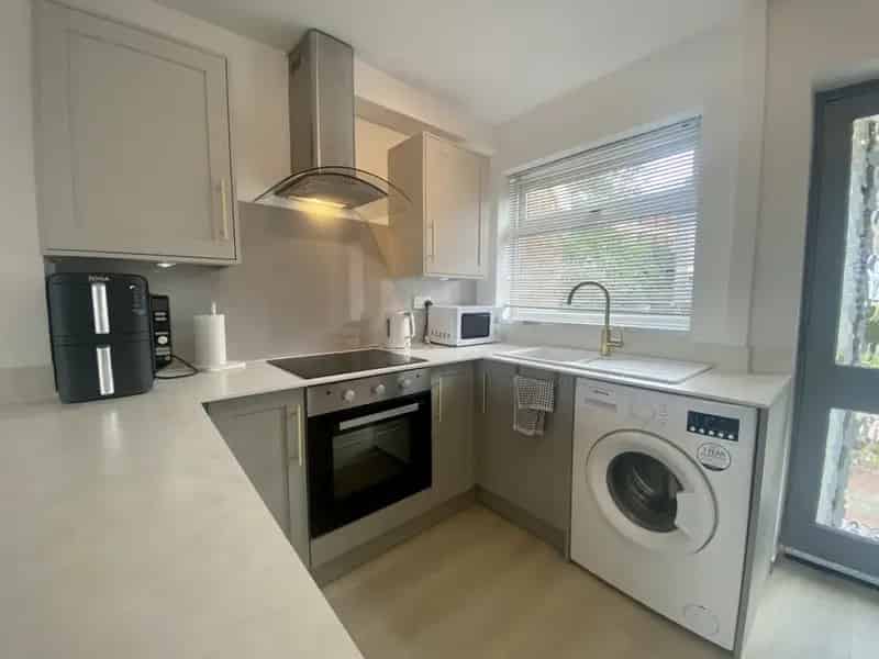 2 Bedroom House To Rent Available 22082025