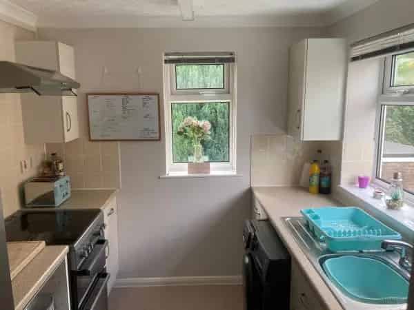 Two Double Bedroom Flat with Private Garden and Brick Shed