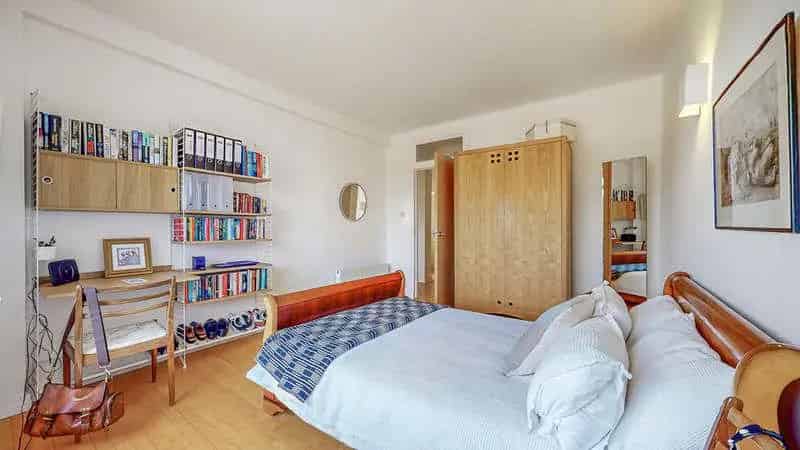 2 Bed Flat for Sale in Glasgow West End - Art Deco Style