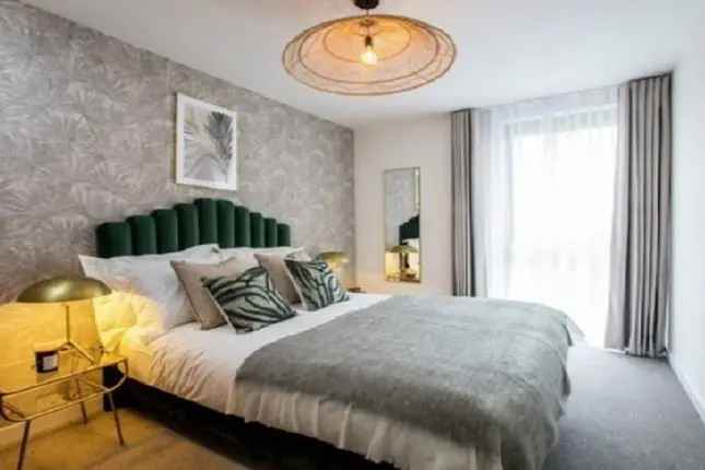 Flat for sale in Camden, London NW1