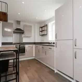 2 rooms flat of 89 m² in Birmingham
