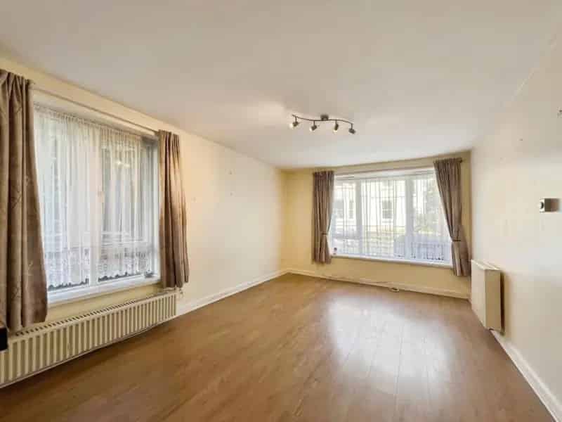 2 Bed Flat Folkestone - Town Centre, Station & Leas