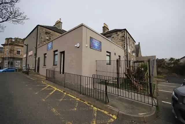 1180 sq ft Office Leven Fife 15 Parking Spaces