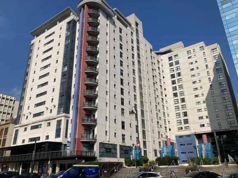 7187-9258 sq ft Offices To Let Cardiff Canal Quarter