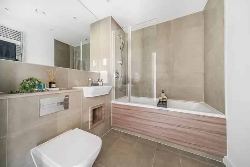 Luxury 2-Bed Apartment Acton Town Ark Soane Development