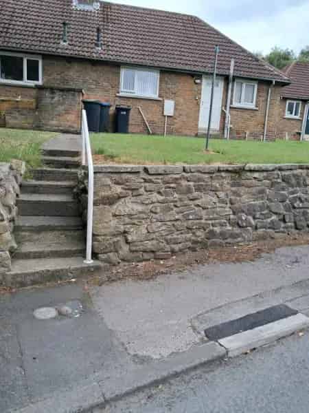 1 Bed Bungalow near Woods with Gardens