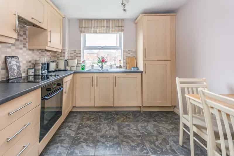 2 Bedroom Apartment For Rent Available July No Deposit Option