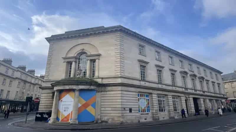 Ground & First Floor Commercial Premises with Dual Staircase and Open Plan Space
