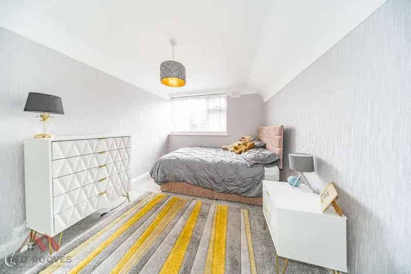 3 Bed House For Sale Woolton