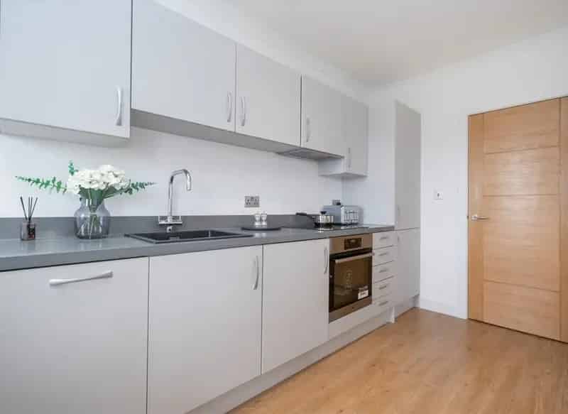 Luxury Hendon Park View Apartment with Stunning Views