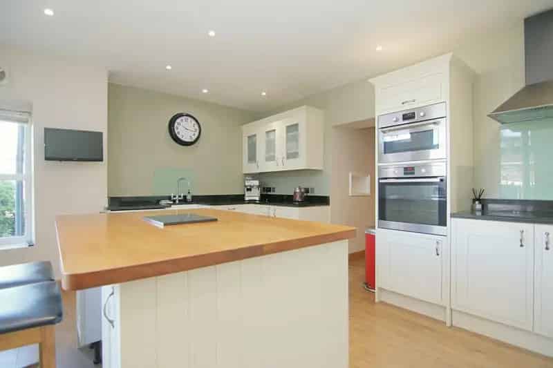 4 Bedroom House For Sale