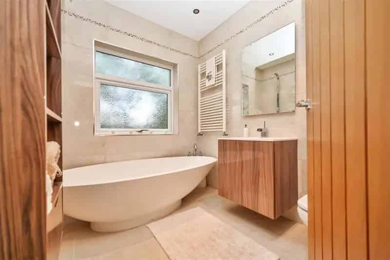 4 Bed Semi-Detached House For Sale - Large Garden & Rural Views