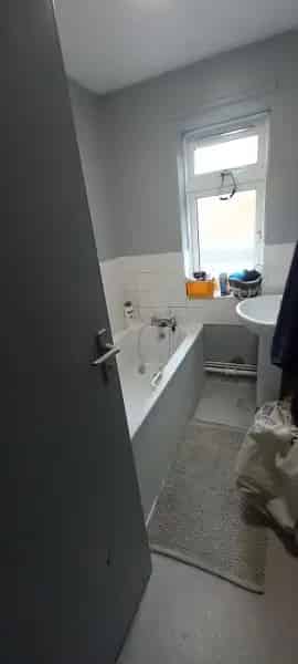 3 Bedroom House with Garden and Parking