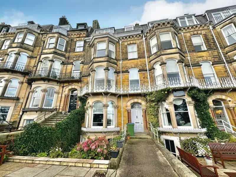 2 Bedroom Flat for Sale Scarborough YO11 Auction