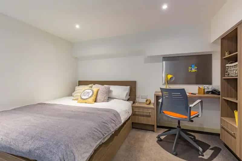 Glasgow Student Studio Apartment near Universities