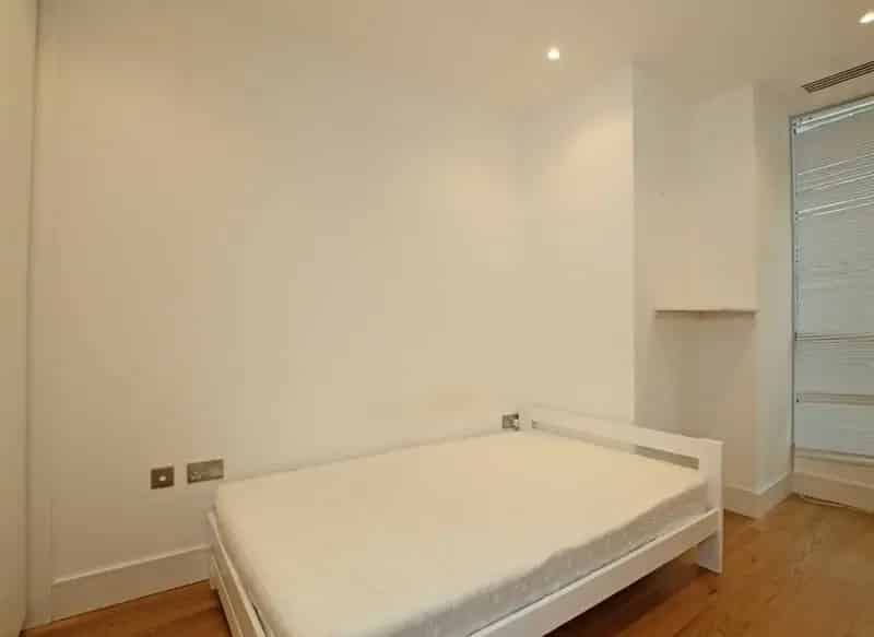 Studio Apartment in Hounslow Town Centre