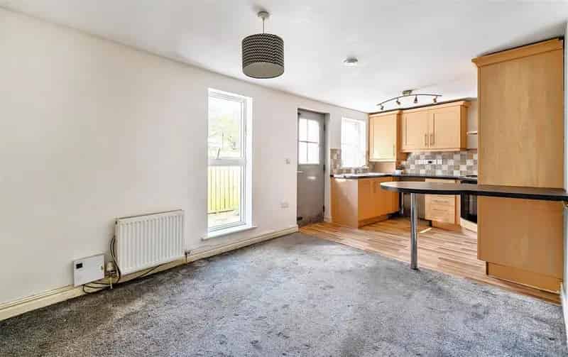 1 Bedroom Apartment For Sale
