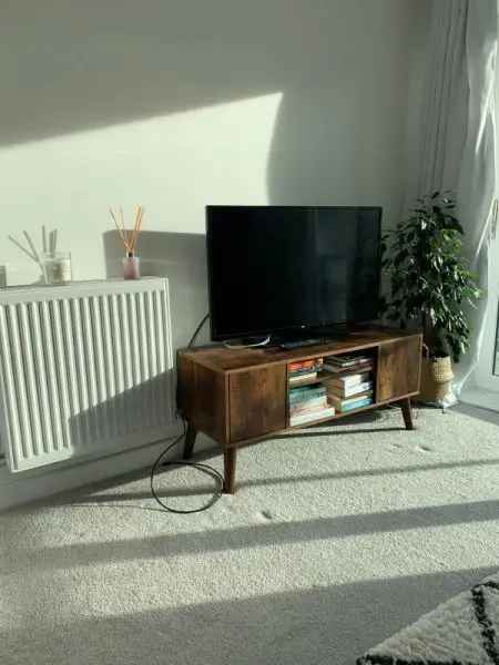 2 Bedroom Riverside Apartment Near Norwich City Centre