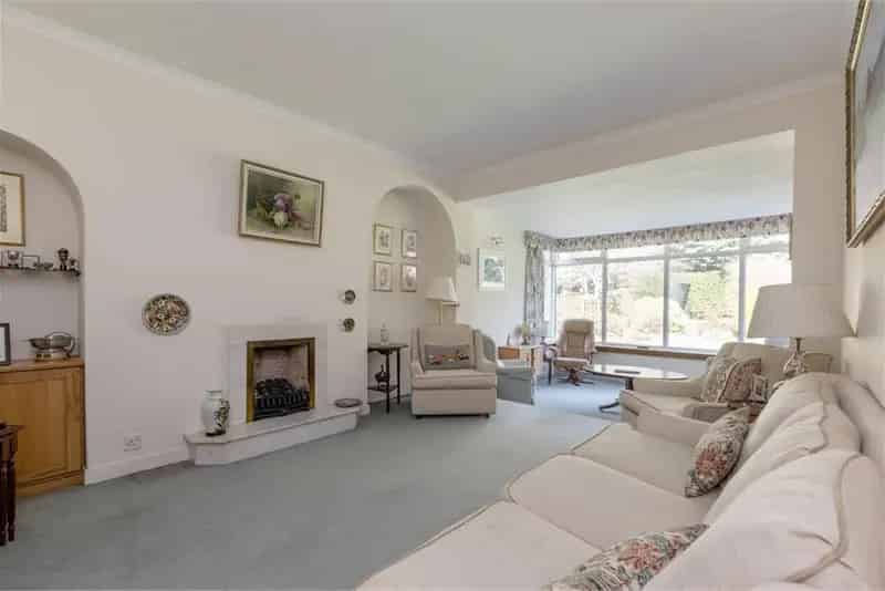 4 Bed Detached House Barnton 3 Reception Rooms Family Home