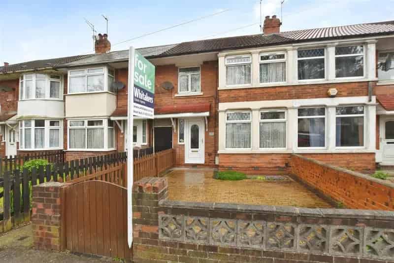 3 Bedroom Terraced House For Sale