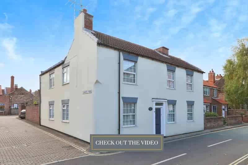 Georgian Cottage with Annexe Beverley 3 Bedrooms 2 Bathrooms