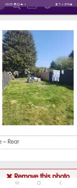 3 Bedroom House Large Garden Driveway