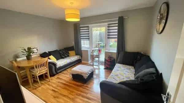 2 Bed House in Charming Village Near Amenities