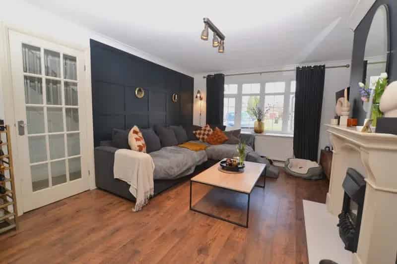 3 Bedroom House For Sale Large Garden Ample Parking